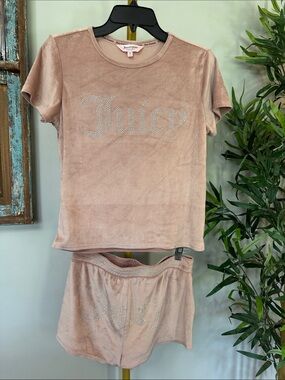 Juicy Couture Crystal Logo Velour Short Set in Dusty Rose EUC M